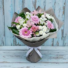 Букет цветов из:  Герберы, Альстромерии и Хризантемы в Посёлке Свободы