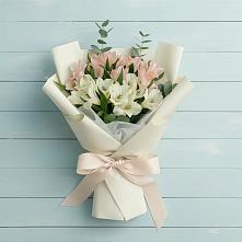 Букет цветов из:  Альстромерии #REPLACE_PRED# Посёлке Свободы
