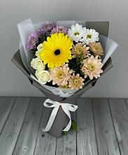 Букет цветов из:  Розы, Герберы и Хризантемы в Посёлке Свободы