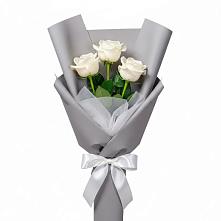 Букет 3 белые розы #REPLACE_PRED# Посёлке Свободы