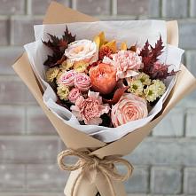 Букет цветов из:  Гвоздики, Хризантемы и Розы в Посёлке Свободы