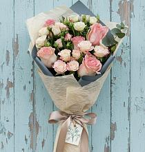 Букет цветов из:  Розы в Посёлке Свободы