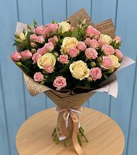 Букет цветов из:  Розы в Посёлке Свободы