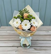 Букет цветов из:  Герберы, Розы и Хризантемы в Посёлке Свободы