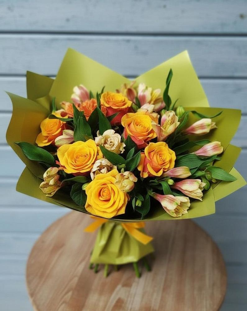 Букет цветов из: Альстромерии и Розы в Посёлке Свободы