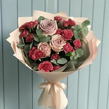 Букет цветов из:  Гвоздики и Розы в Посёлке Свободы