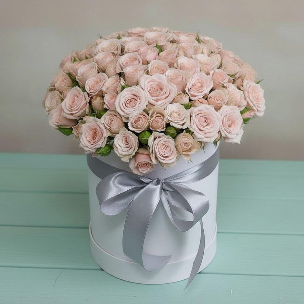 Цветочная композиция из Розы в шляпной коробке в Посёлке Свободы